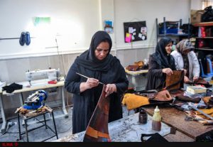 بستر مناسب برای نقش مادری و اجتماعی زنان فراهم نشده است