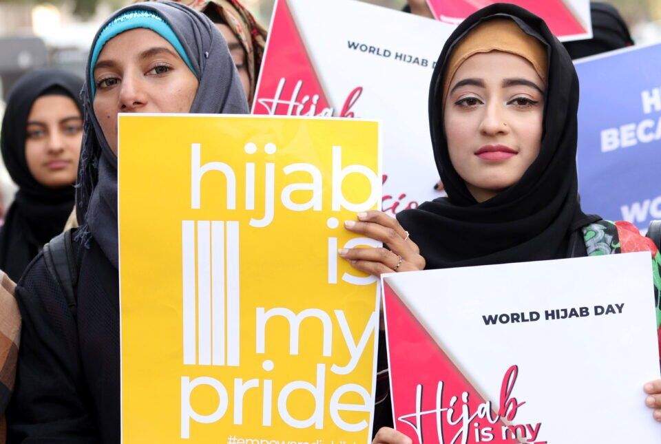 گزارش روزنامه اسپانیایی در ارتباط با عواقب منع حجاب در کشورهای اروپایی
