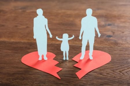 طلاق والدین با نوجوانان چه می‌کند؟