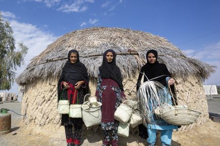 وضعیت اشتغال زنان روستای کرمان قابل قبول نیست