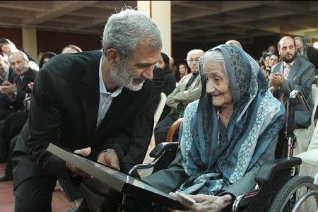 اولین بانوی اختر فیزیک و مادر نجوم ایران را بشناسید