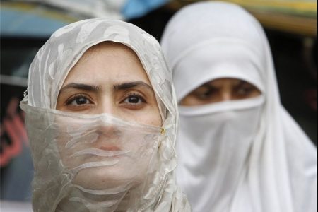 قانون جدید اتحادیه اروپا برای محدویت زنان مسلمان