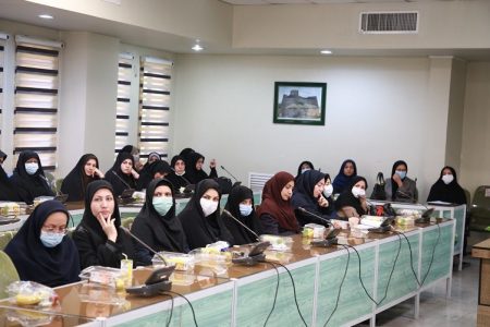 تشریح جایگاه فاخر و متعالی زن در گفتمان انقلاب اسلامی