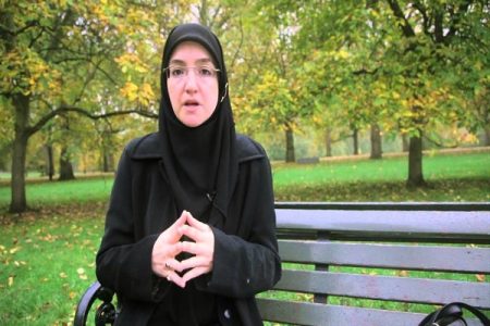 بزرگترین چالش‌های زنان برای حفظ حجاب در فرهنگ غربی