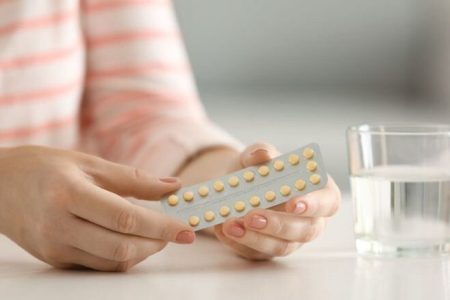 بلایی که مصرف قرص های ضد بارداری سر زنان می آورد