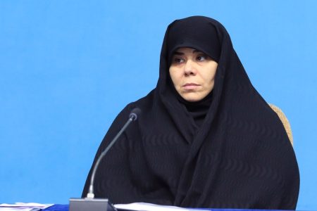 مخالفت رئیس فراکسیون زنان مجلس با ایجاد وزارت خانواده