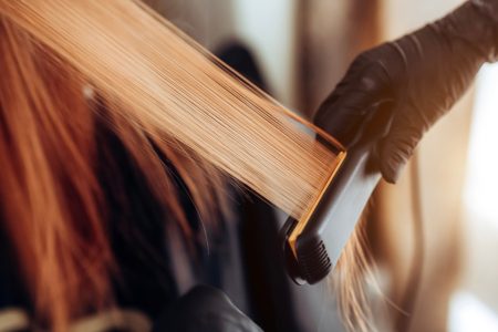 افزایش احتمال ابتلا به سرطان های زنانه با استفاده از محصولات مو