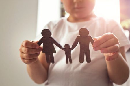 فرزند یا مهمان موقت؟
