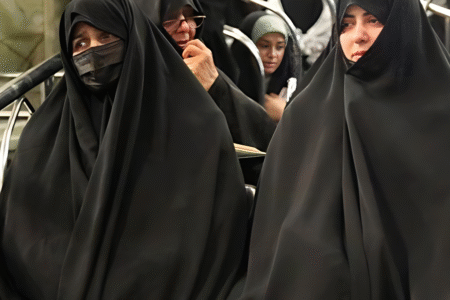 تاریخ نگاری زنانه؛ صدای آرام حقیقت در دل تاریکی