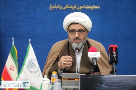 عزت‌زمانی در پیش‌نشست «ره‌بانو»: تنها مرز امروز، مبارزه با استکبار است