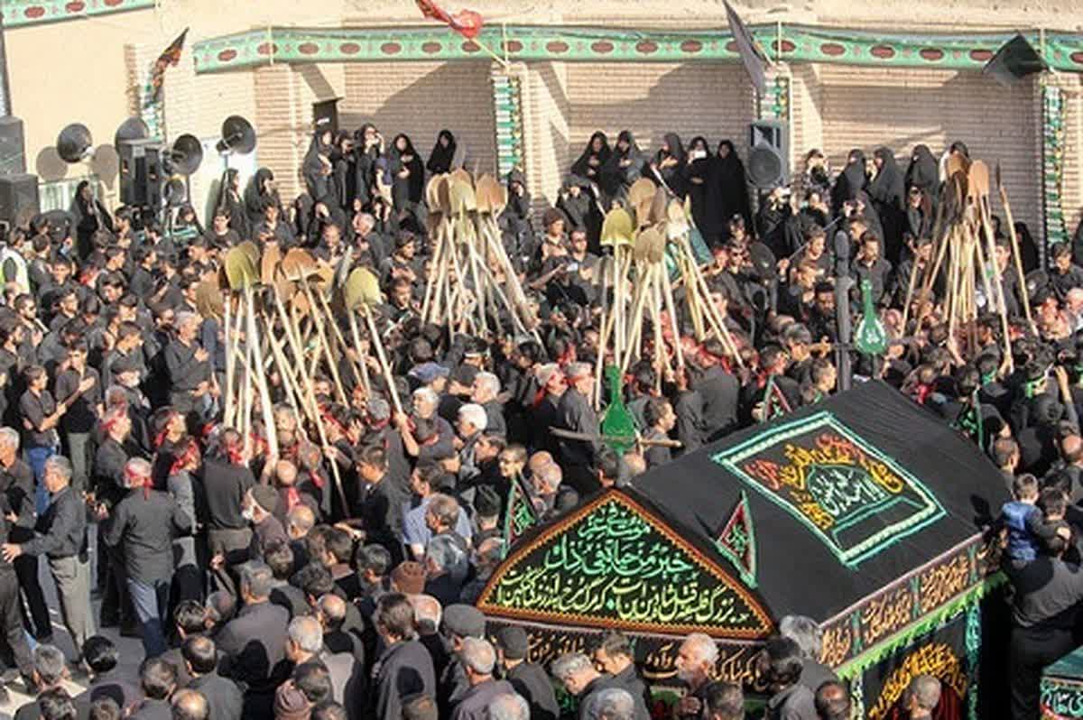 وقتی زنان خراسان، با نخ نذری تاریخ عاشورا را می‌دوزند