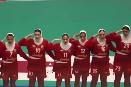 دختران ایران، سربازان میدان هندبال!