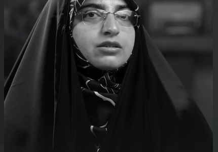 مادرِ شهید، خودِ جامعه‌ی ایران است