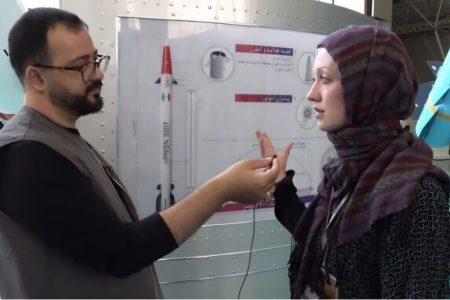 روزنامه نگار آمریکایی: همبستگی و ایستادگی، راز موفقیت مردم ایران در برابر صهیونیسم و امپریالیسم است