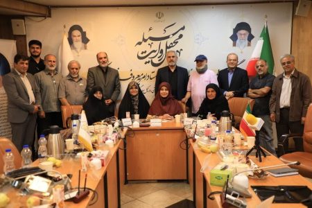 جایگاه رسانه در روایتگری حوزه امر به معروف و نهی از منکر
