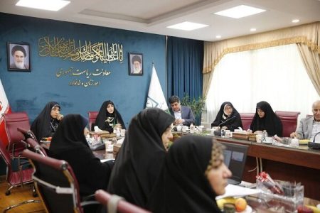بهروزآذر: خودکشی میان زنان حتی یک مورد هم زیاد است