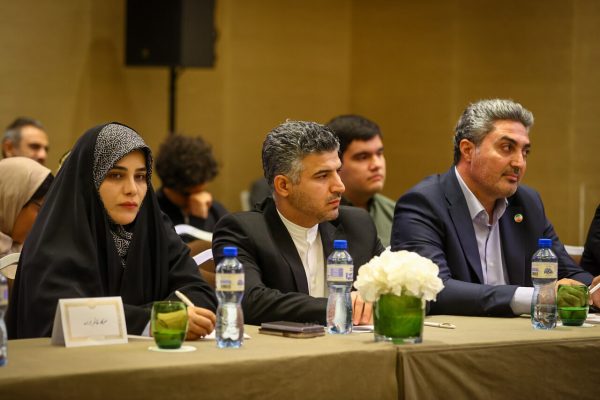 تنها بانوی هیات ایرانی در ژنو صدای زنان ایرانی را به جهان رساند