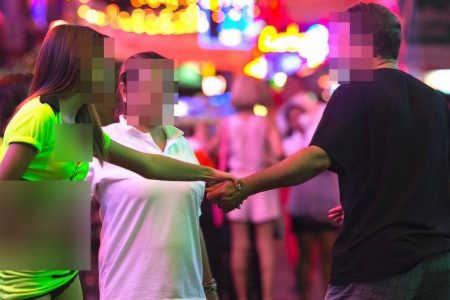 پشت پرده تفریح در برزیل: خوشگذرانی به قیمت تجاوز؟