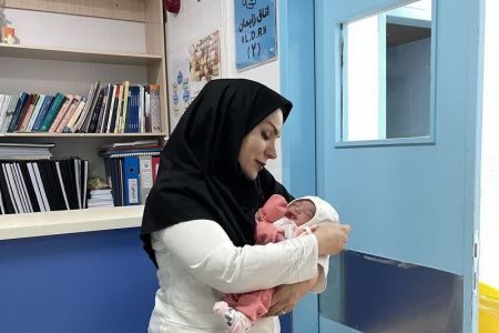 پزشکی یا مادری؟ چالش های پرفشار مادران پزشک