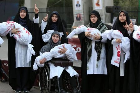 فریاد سفیدپوشان علیه جنایت در غزه