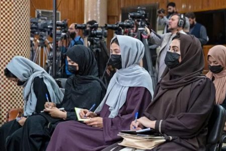 صدای بی‌صدای زنان خبرنگار در افغانستان