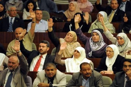 دستاوردی نو در ارتقای حقوق زنان با واکنش‌های متفاوت در الجزایر