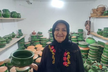 تاریخ‌نگاری سفالگری گیلان به دست بانوی جیرده