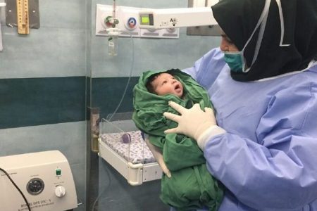 از دلِ درد زایمان تا لبخند نوزاد؛ داستان عاشقانه پرستاری از مادران