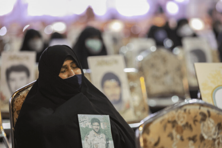 ساخت مسجد و مدرسه توسط مادر شهید