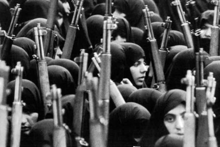 نقش کیفی زنان در دفاع مقدس بسیار محوری بوده است