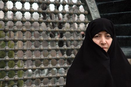 مبارزه تا برچیده شدن طاغوت به روایت همسر شهید