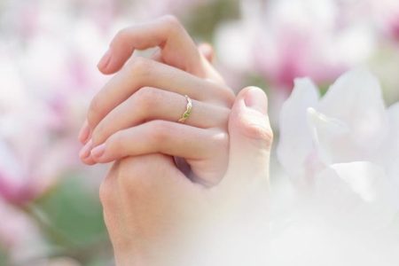 ویژگی‌های مشترک زنان و مردان الهی