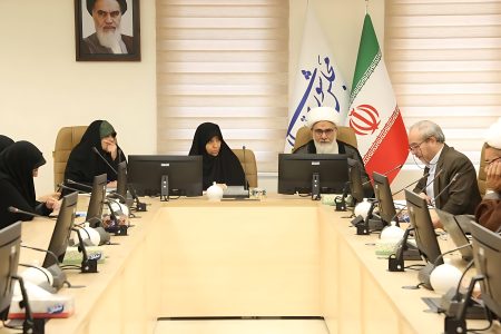 زن و خانواده، محور سیاستگذاری های کشوری