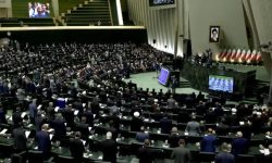 پرهیز از سیاست‌زدگی در مسأله جوانی جمعیت