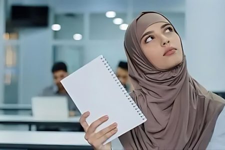 فرزندآوری یا پیشرفت شغلی؟ انتخاب اجباری زنان در سرمایه داری مدرن