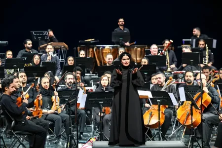 پانیذ فریوسفی؛ اولین رهبر زن در تاریخ ارکستر سمفونیک تهران