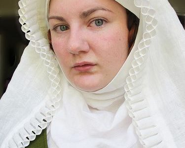 چگونه فردگرایی هنجارهای پوششی زنان را دگرگون کرد؟