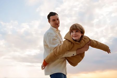 نقش پدر در تربیت کودک؛ حضوری فراتر از تأمین مالی