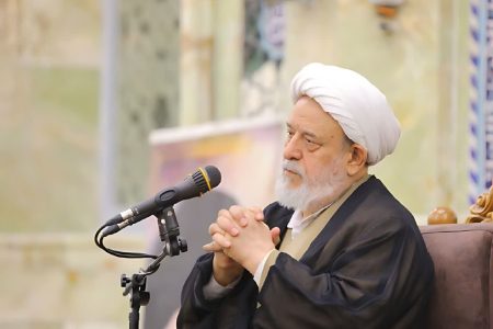 تأثیر فضای جامعه بر ایمان جوانان از زبان انصاریان