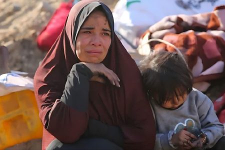 روایت همبستگی در غزه؛ زنان تکیه النصیرات در خط مقدم کمک به خانواده‌های نیازمند