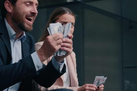 شکاف دستمزد جنسیتی در فرانسه، ۱۴.۲ درصد تبعیض