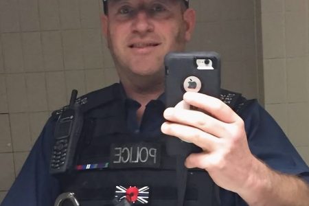 ۱۷ سال جنایت در یونیفورم پلیس؛ تازه‌ترین قربانی: دختر ۱۲ ساله