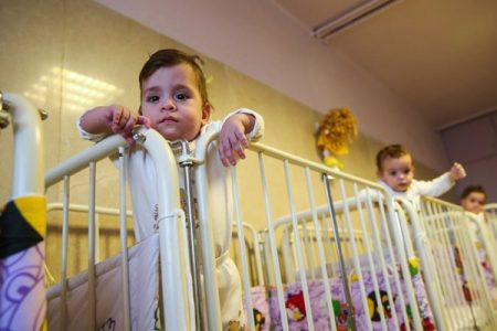 در پیوند دل‌ها، جهان دوباره زاده می‌شود: روایت مادرانی که خانه را در آغوش می‌سازند