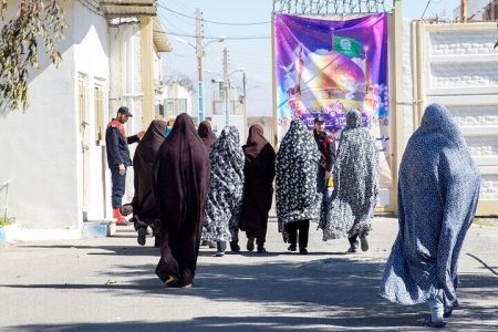 بازگشت به آغوش خانواده؛ پویش «مهر فاطمی» ۱۵۰ زن زندانی را آزاد کرد