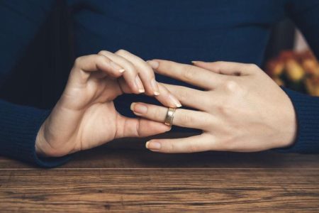 بررسی جزئیات طرح اصلاح مهریه: حق حبس زوجه در شرایط اعسار پابرجا ماند