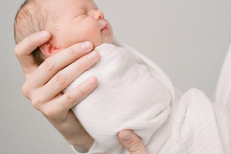 سقوط فرزندآوری در ایران: از ۶.۸ فرزند به کمتر از ۱.۵ فرزند به ازای هر زن