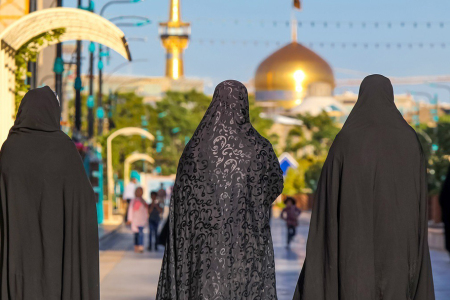 زیارتِ دیگری: اهدای وام بانوی چهارمحالی به ستاد دیه برای آزادی یک زندانی