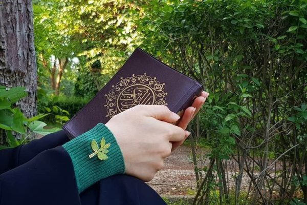 زندگی‌ام را با الگوگیری از حضرت زهرا(س) مدیریت می‌کنم