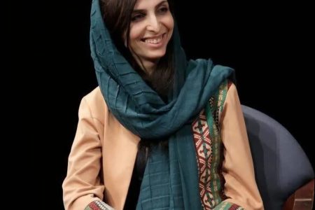 رویا محبوب؛ زنی که تحصیل دختران را در برابر طالبان زنده نگه داشت