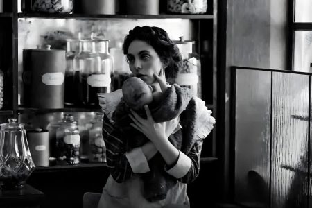 دو دادگاه، یک زن؛ نقدی بر ساده‌انگاری گناه در روایت سینمایی